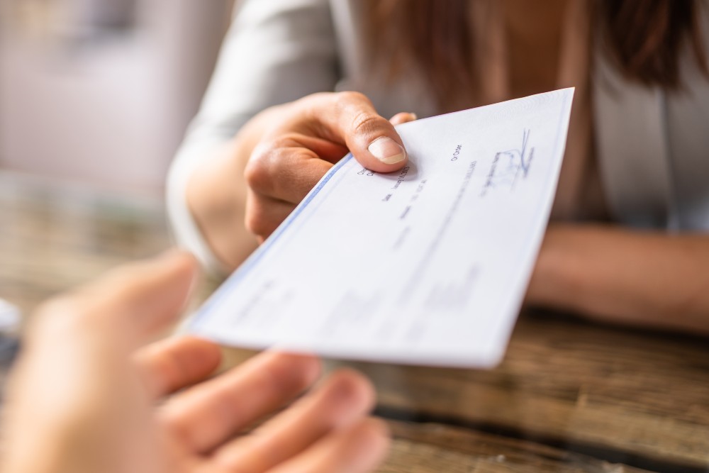 who pays the deductible in a car accident